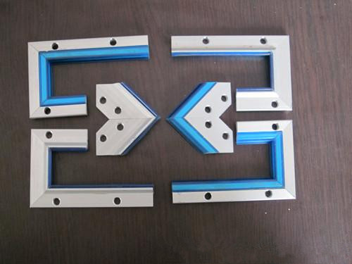 導(dǎo)軌刮屑板